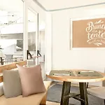 Hotel Tent