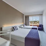 Tent بلايا ذي بالما