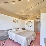 Tent بلايا ذي بالما