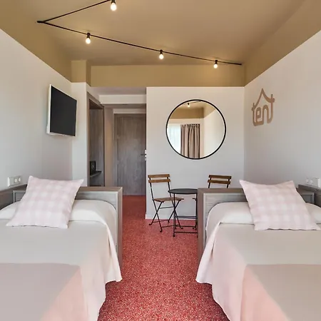 Hotel Tent 3*